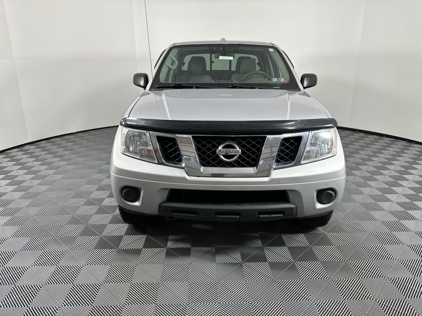 2018 Nissan Frontier SV 2