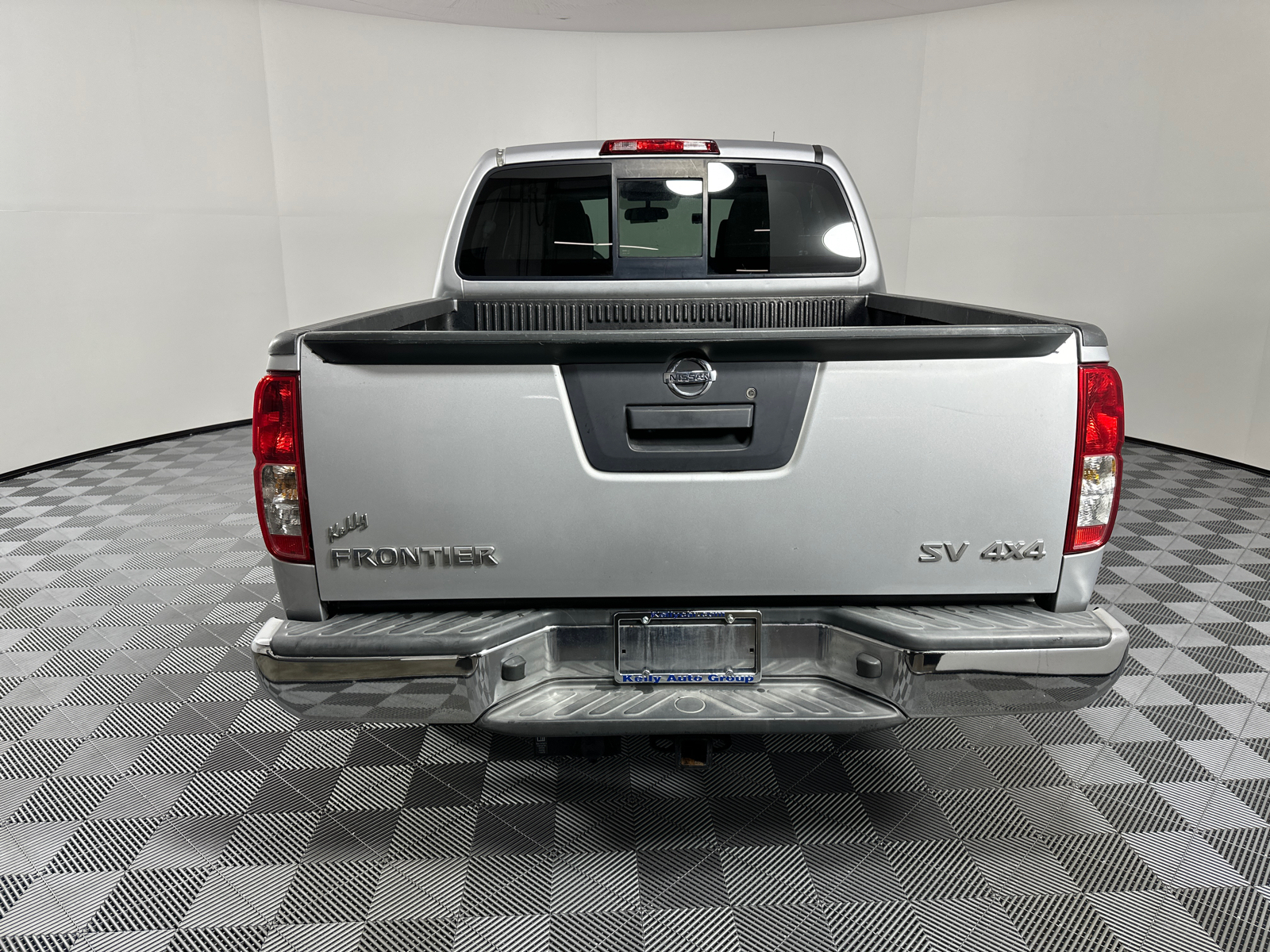 2018 Nissan Frontier SV 6