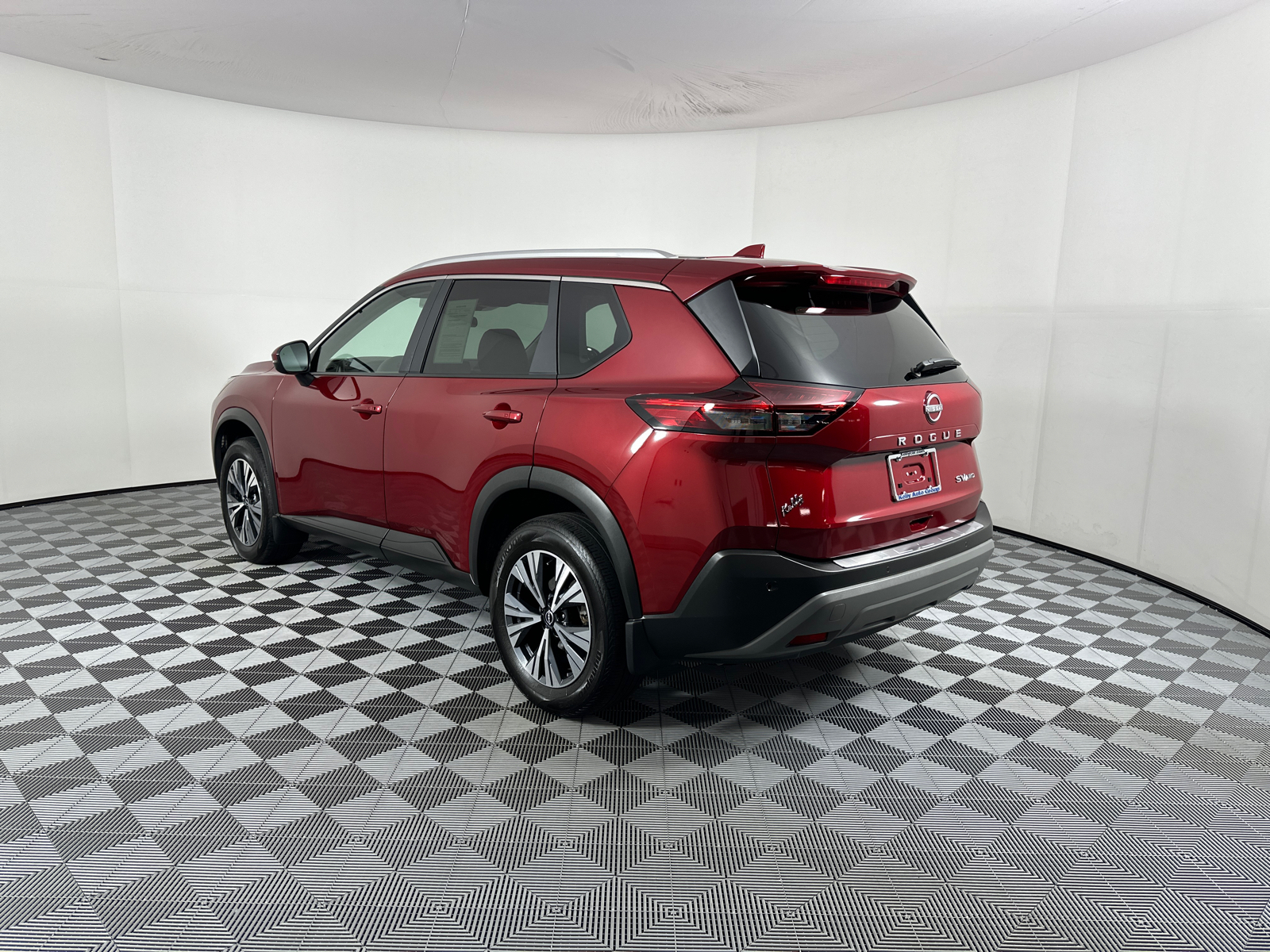 2023 Nissan Rogue SV 5