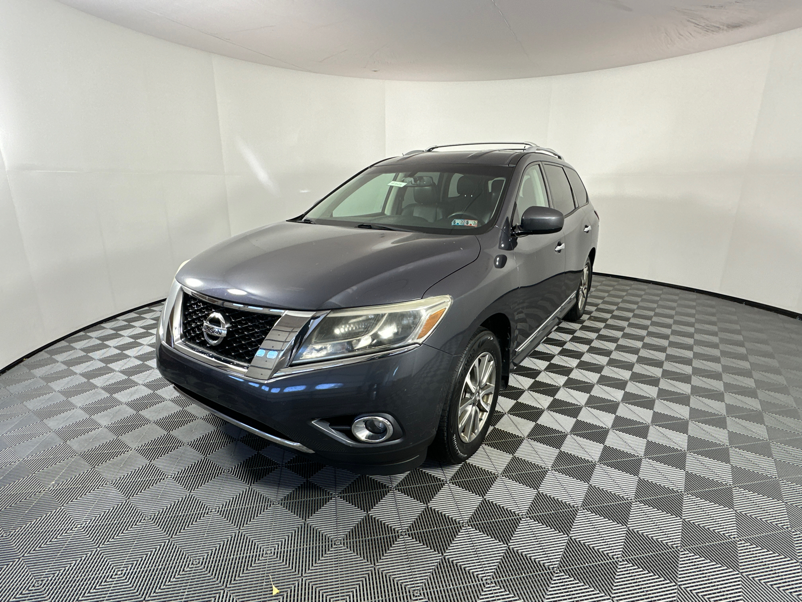 2014 Nissan Pathfinder SL 3