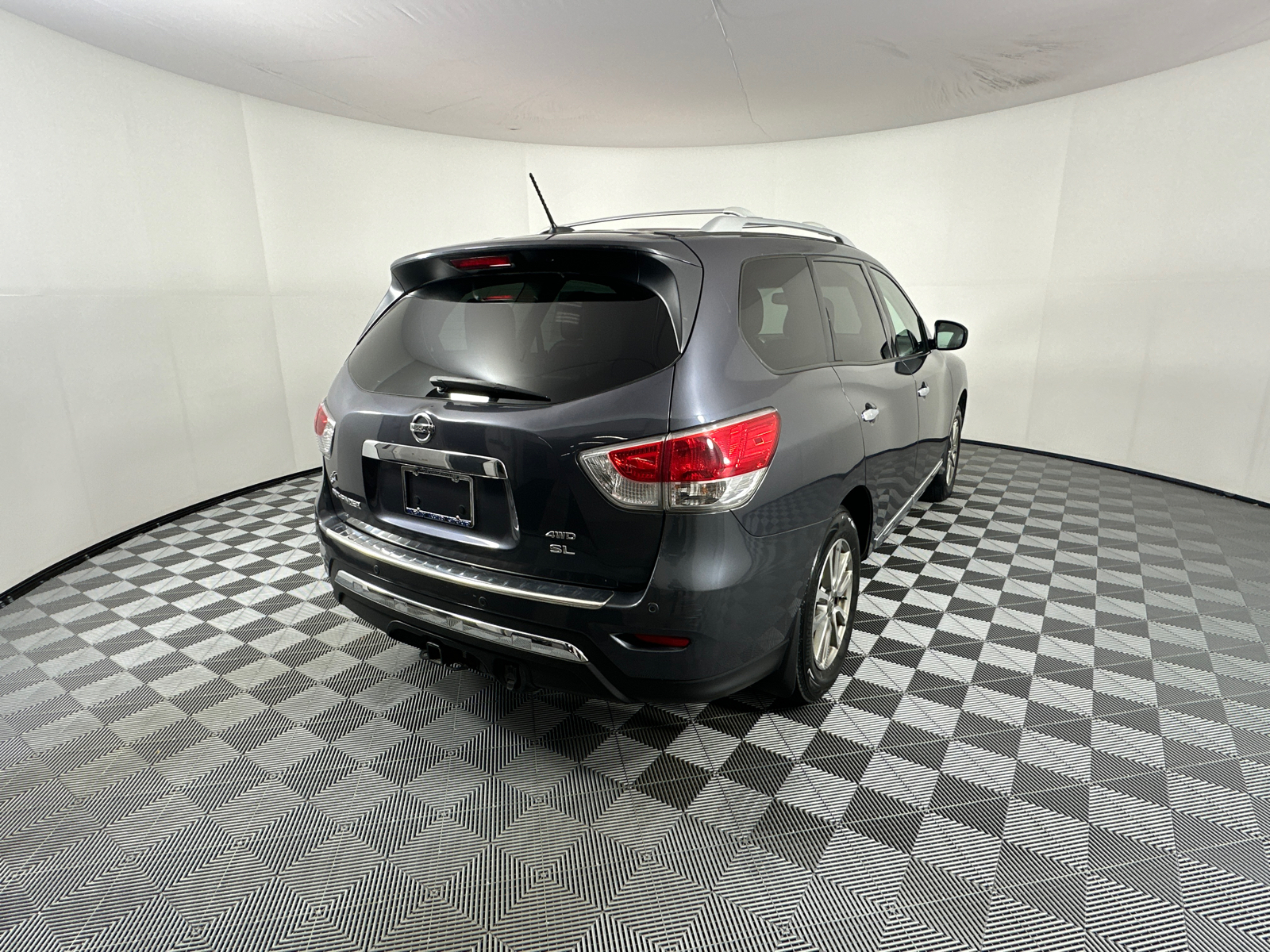 2014 Nissan Pathfinder SL 7