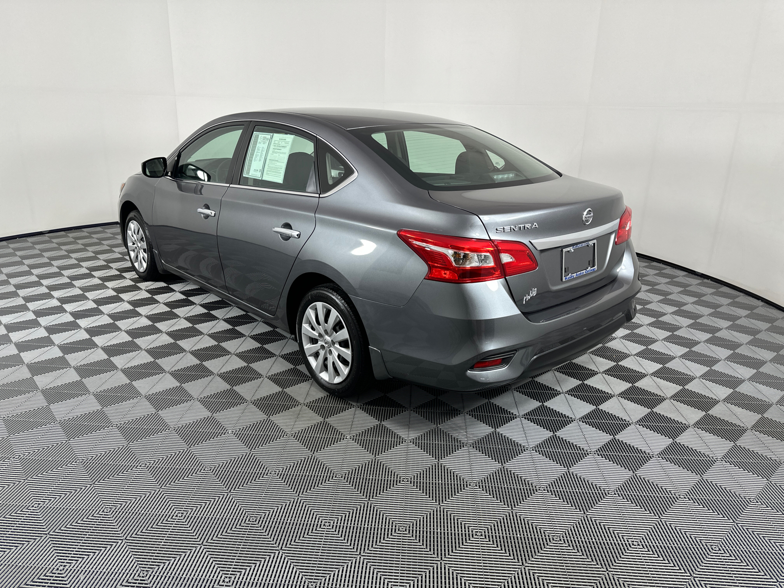 2019 Nissan Sentra S 5