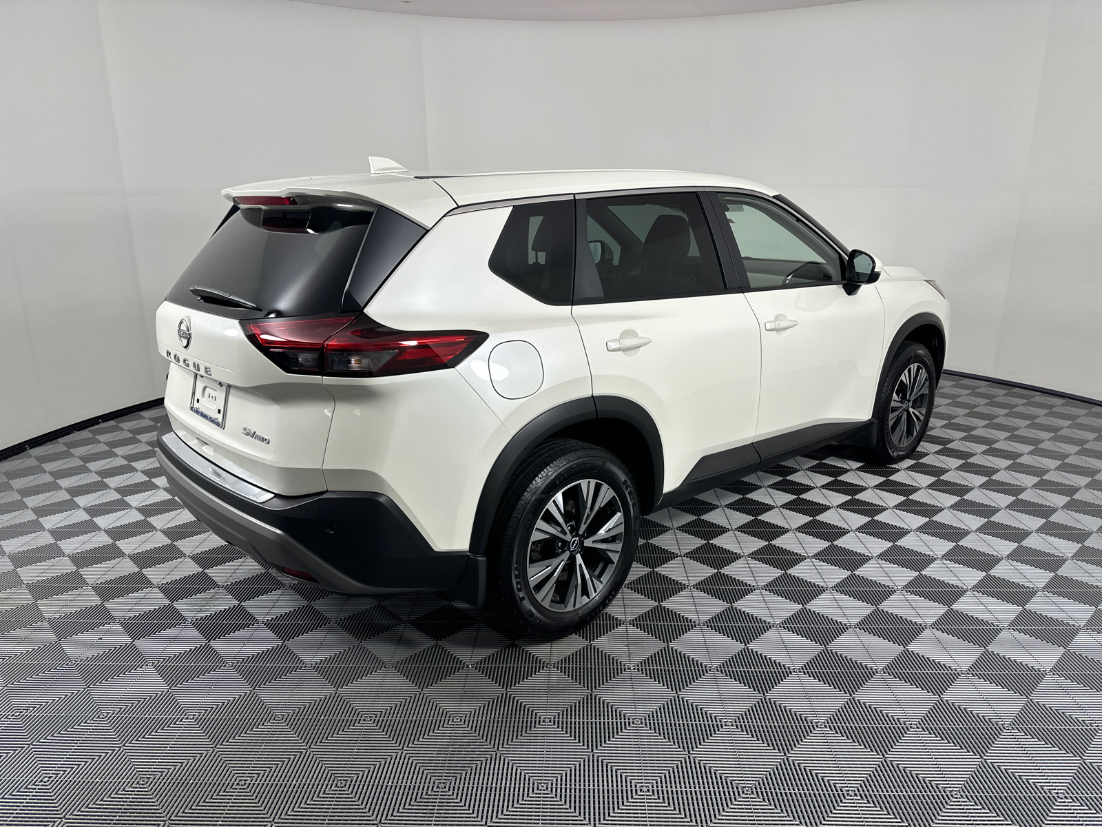 2023 Nissan Rogue SV 7