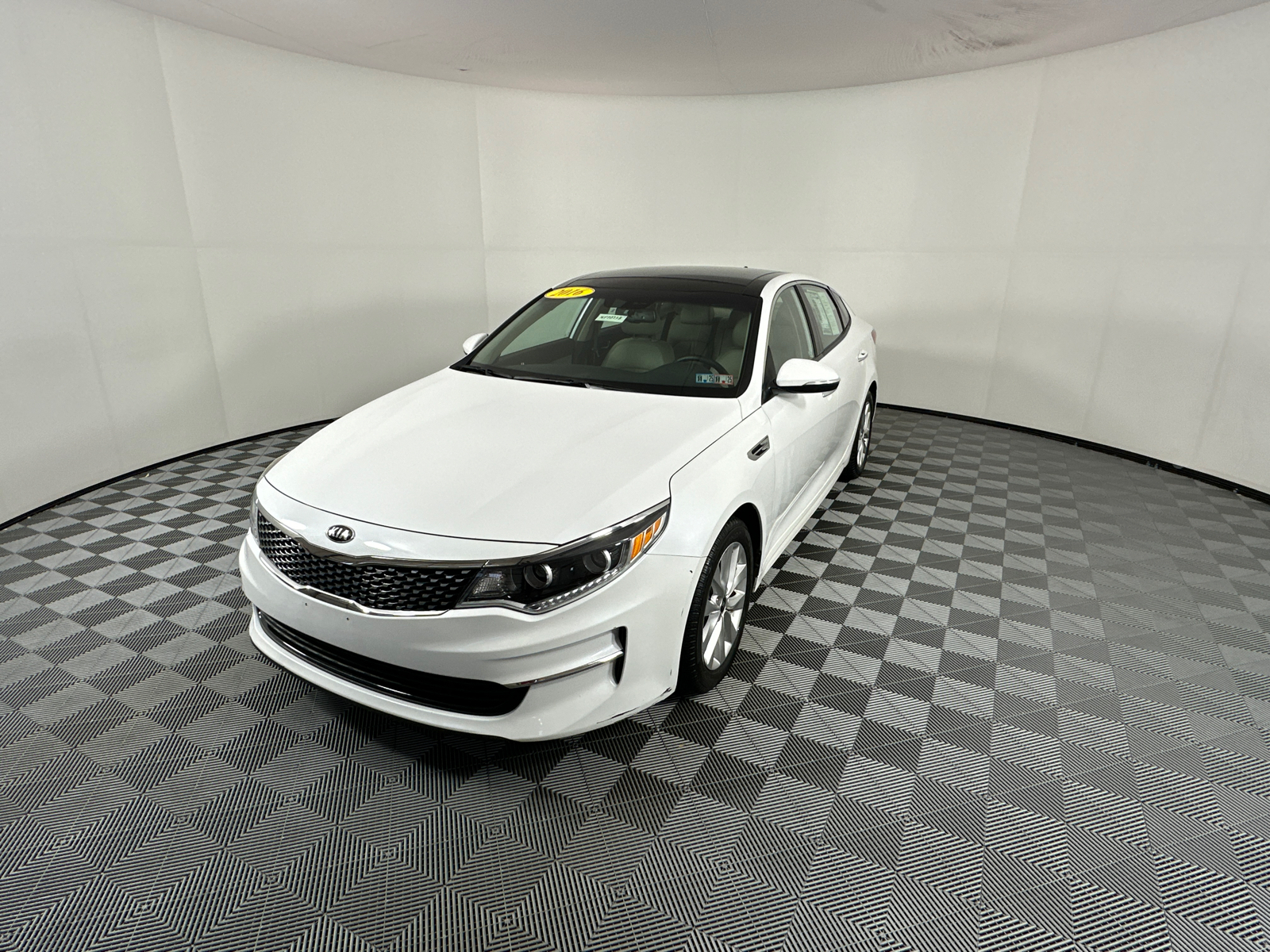 2016 Kia Optima EX 3