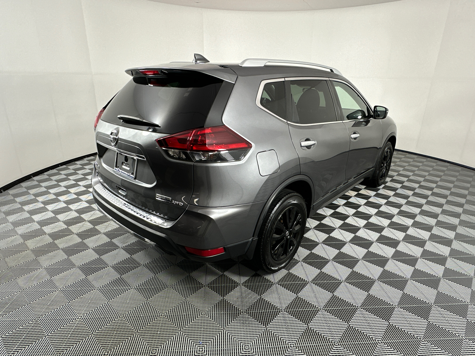 2019 Nissan Rogue S 7