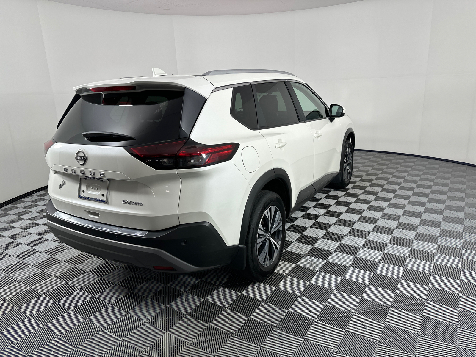 2023 Nissan Rogue SV 7