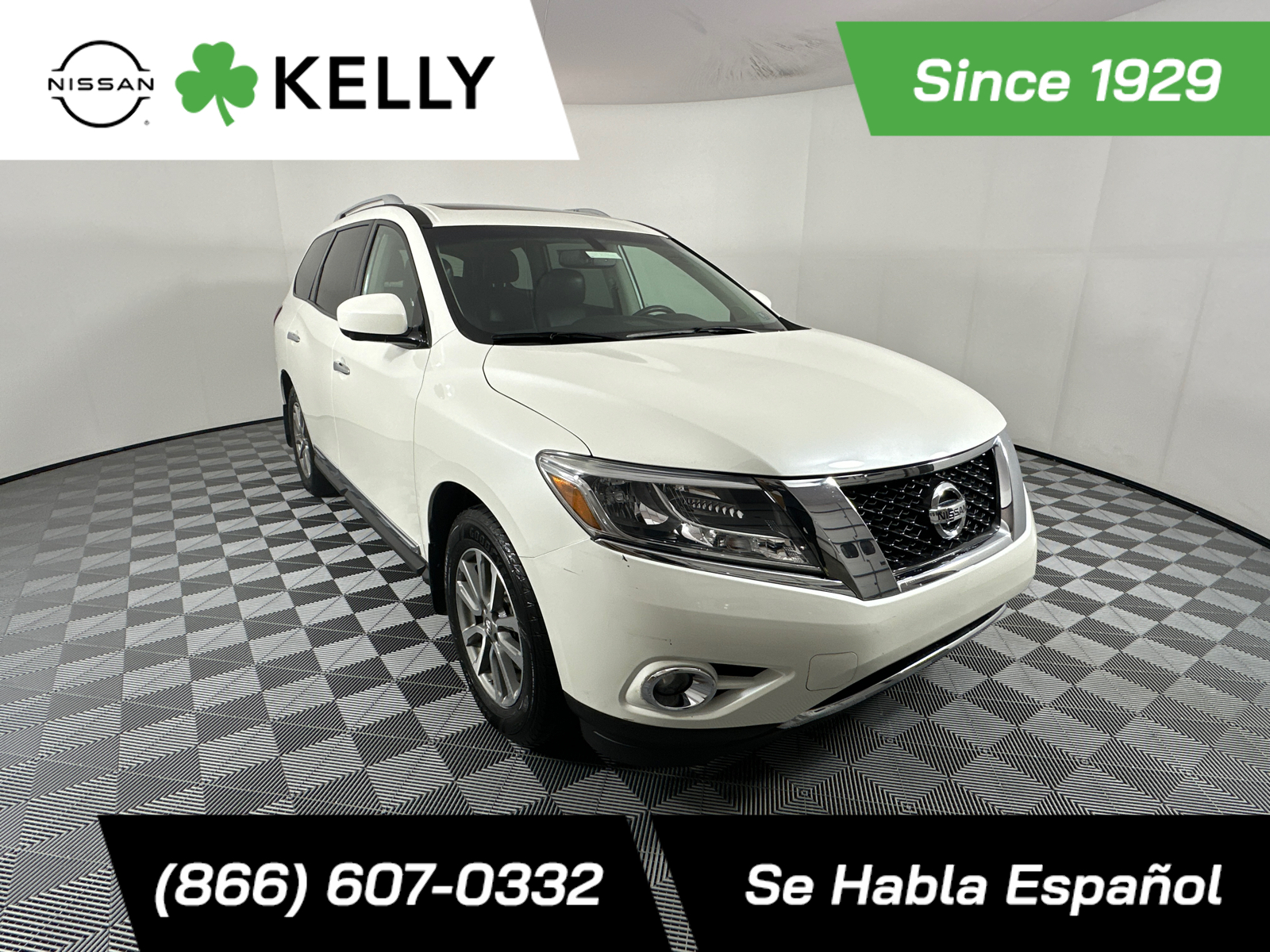 2016 Nissan Pathfinder SL 1