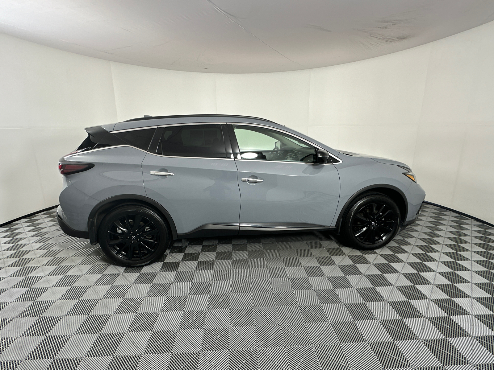 2023 Nissan Murano SV 8