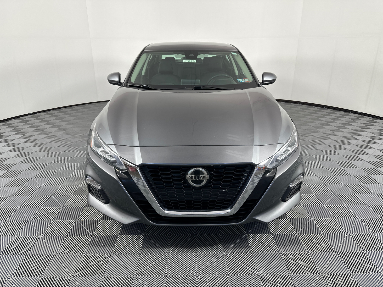 2022 Nissan Altima 2.5 SV 2