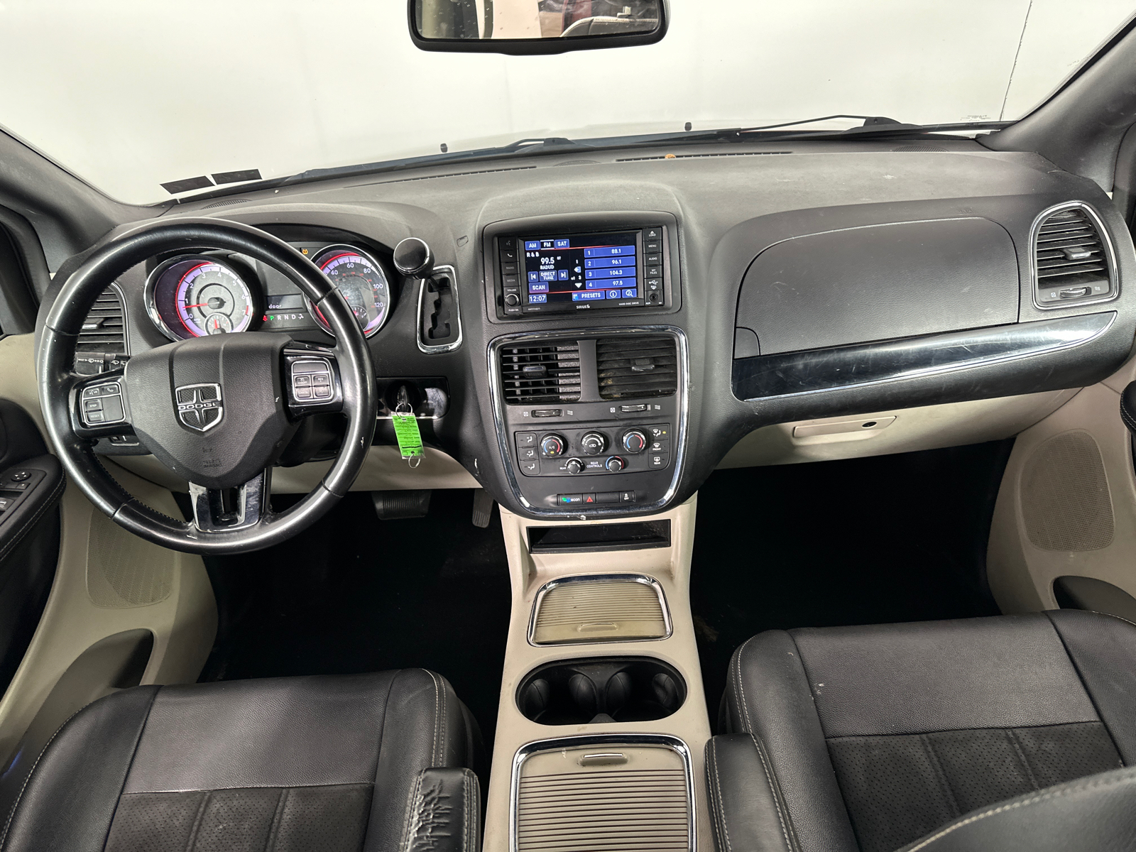 2019 Dodge Grand Caravan SXT 17