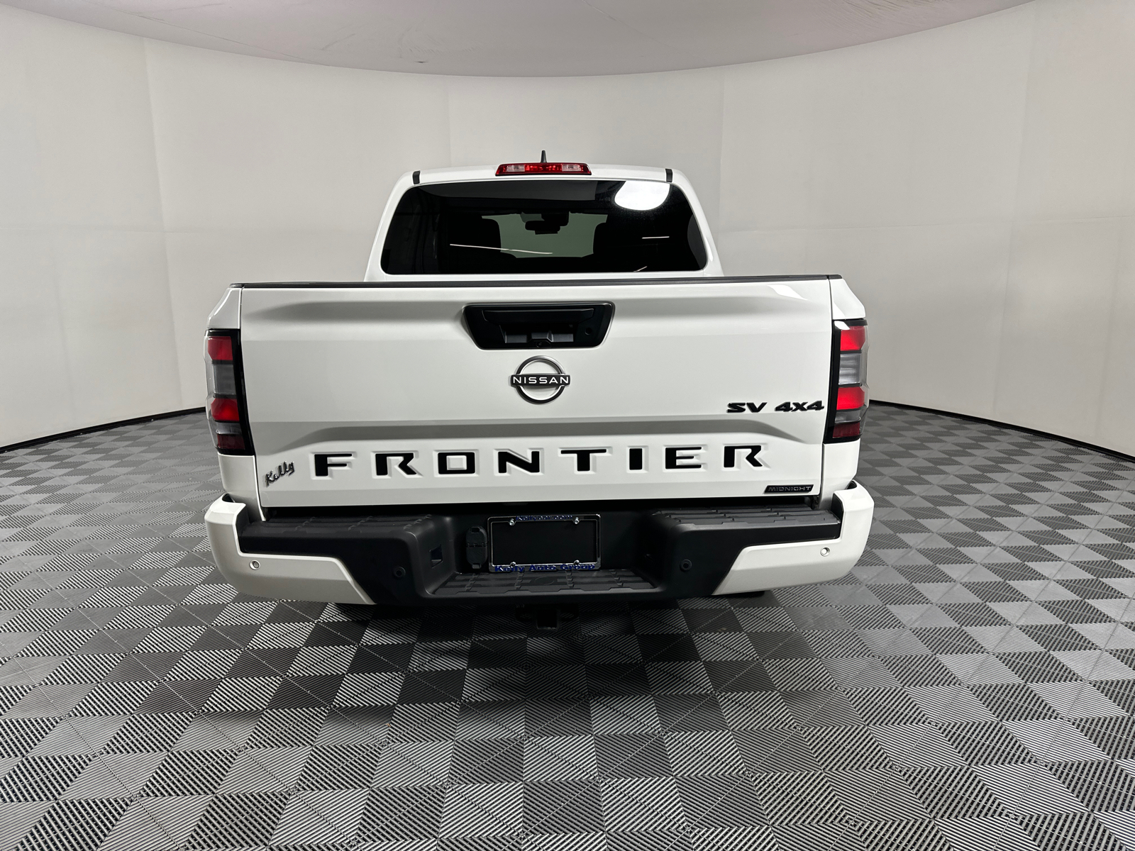 2023 Nissan Frontier SV 6