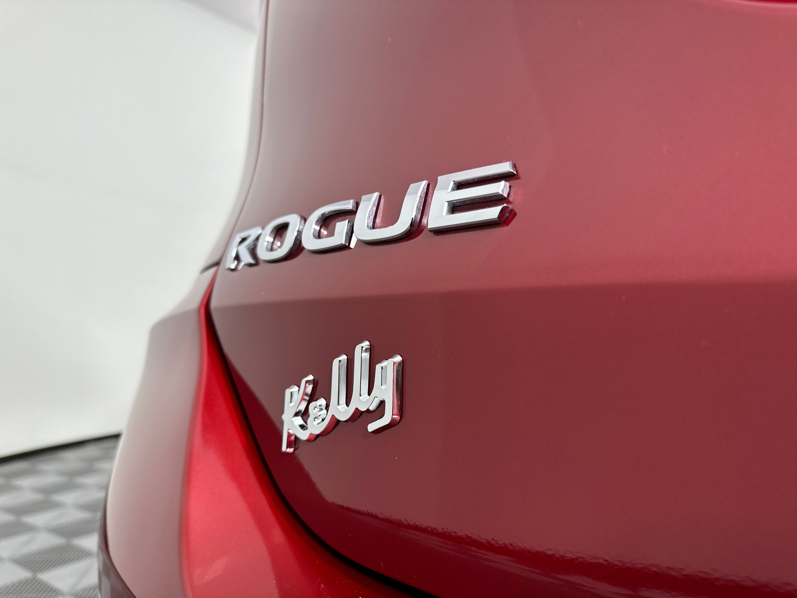 2020 Nissan Rogue SV 9