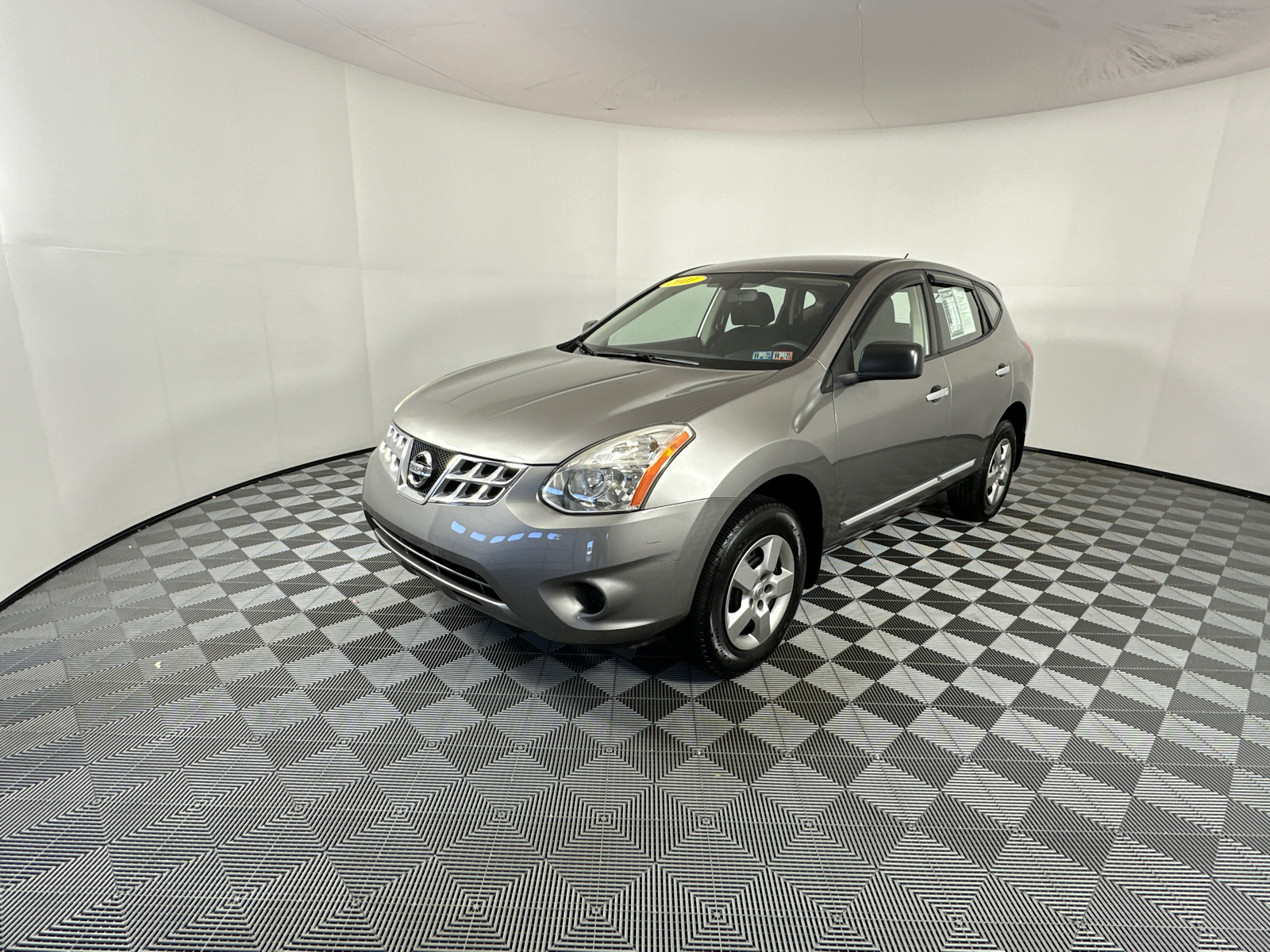 2011 Nissan Rogue S 3