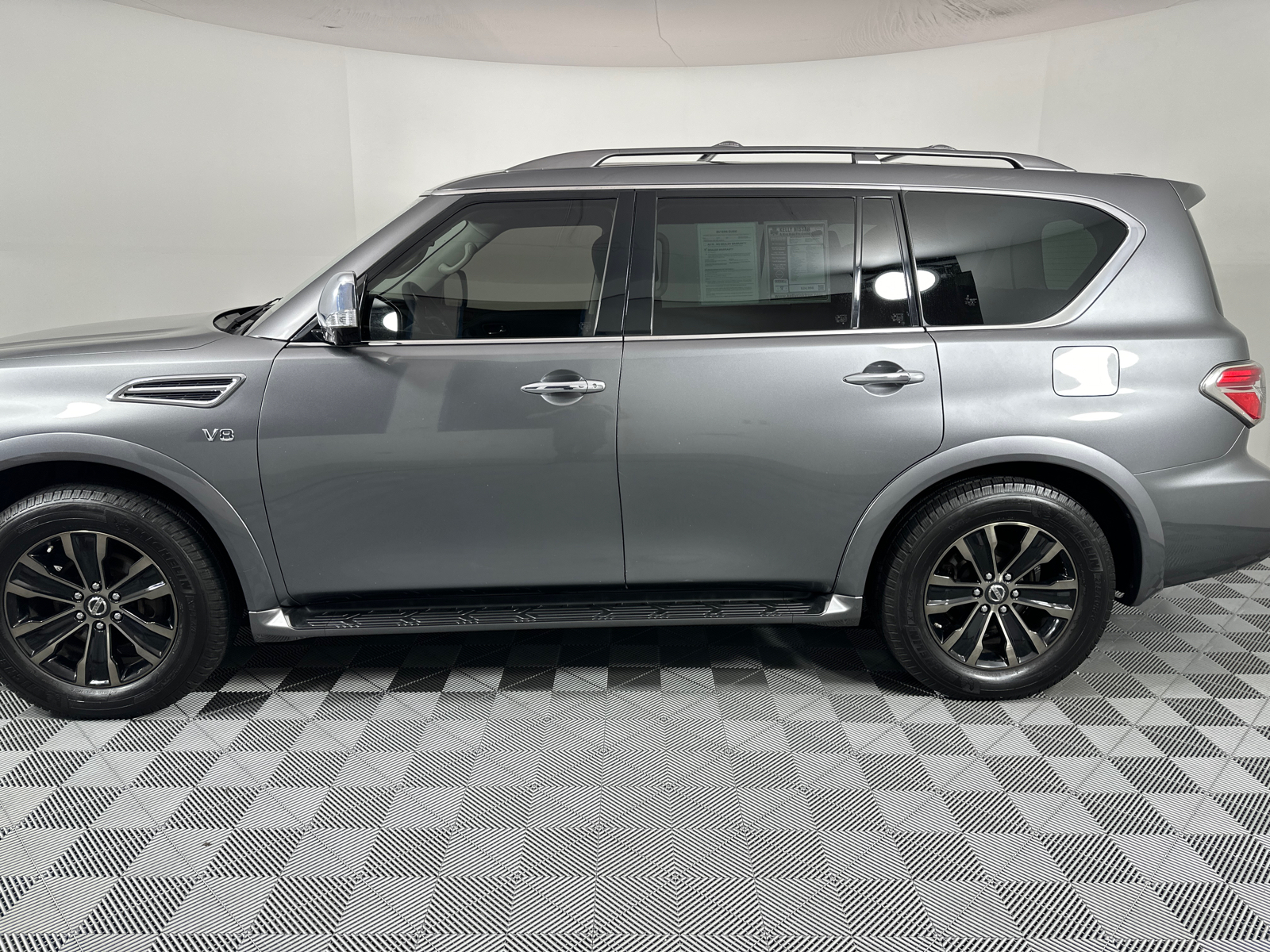 2018 Nissan Armada Platinum 4