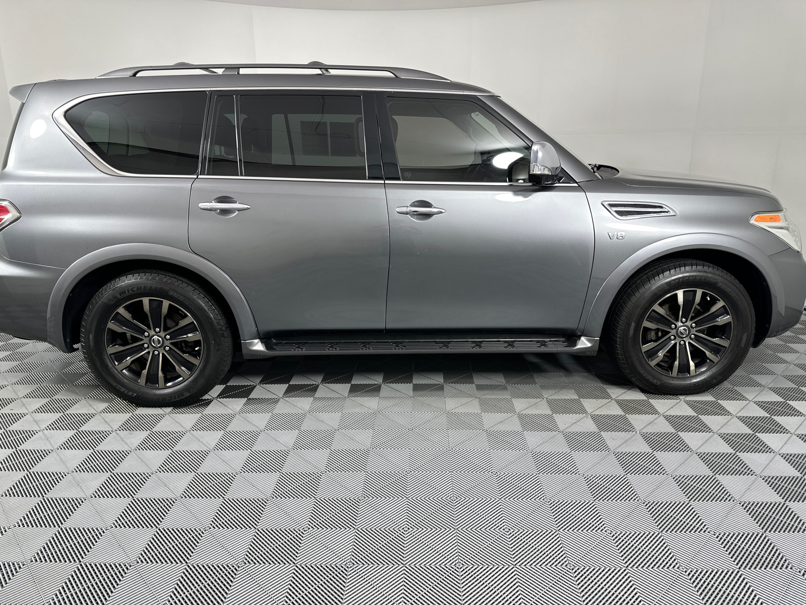 2018 Nissan Armada Platinum 8