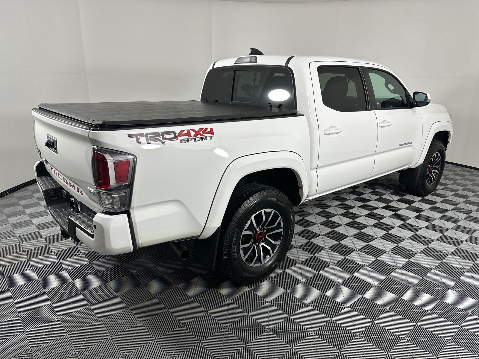 2020 Toyota Tacoma TRD Sport 7