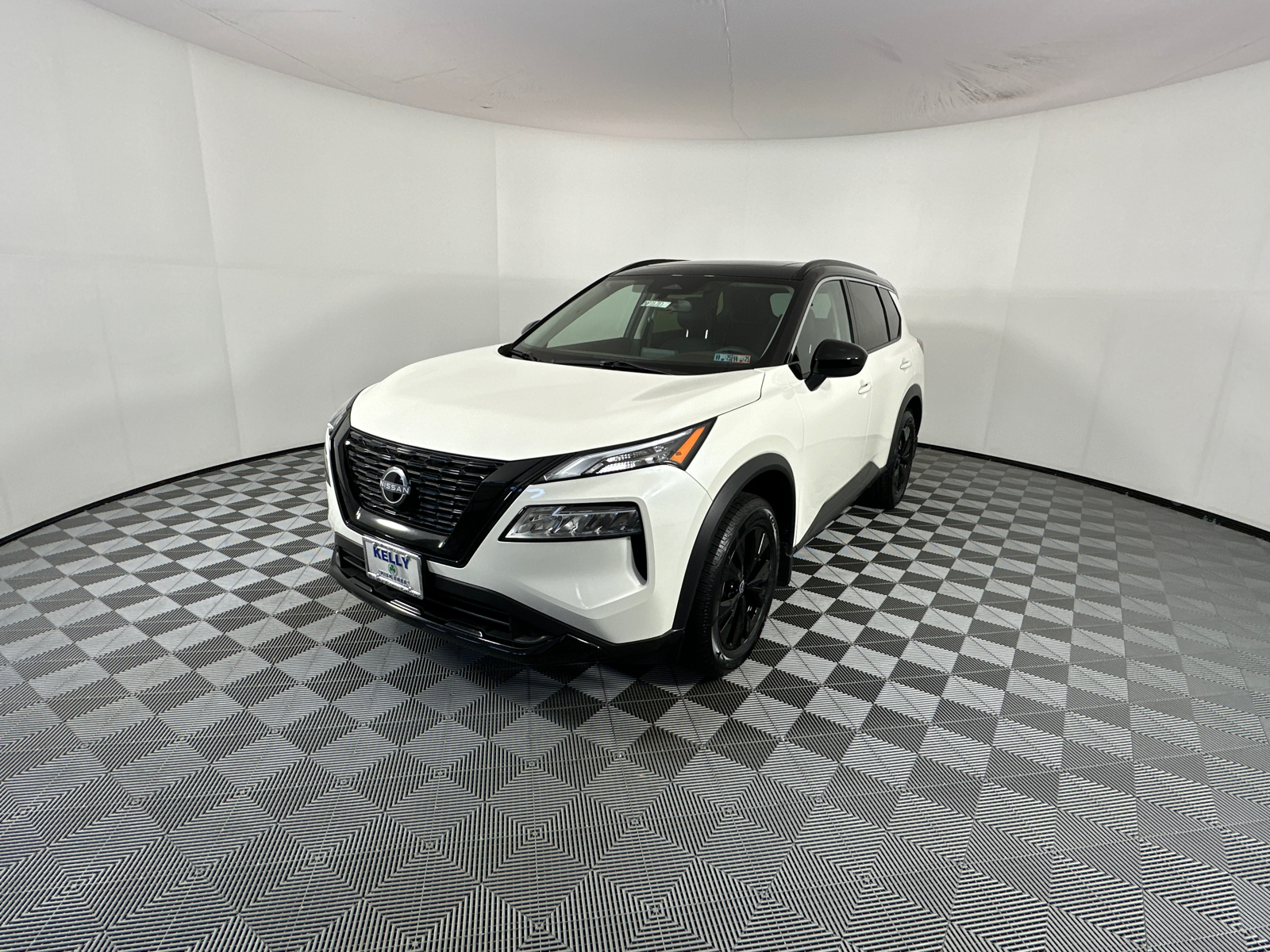 2023 Nissan Rogue SV 3