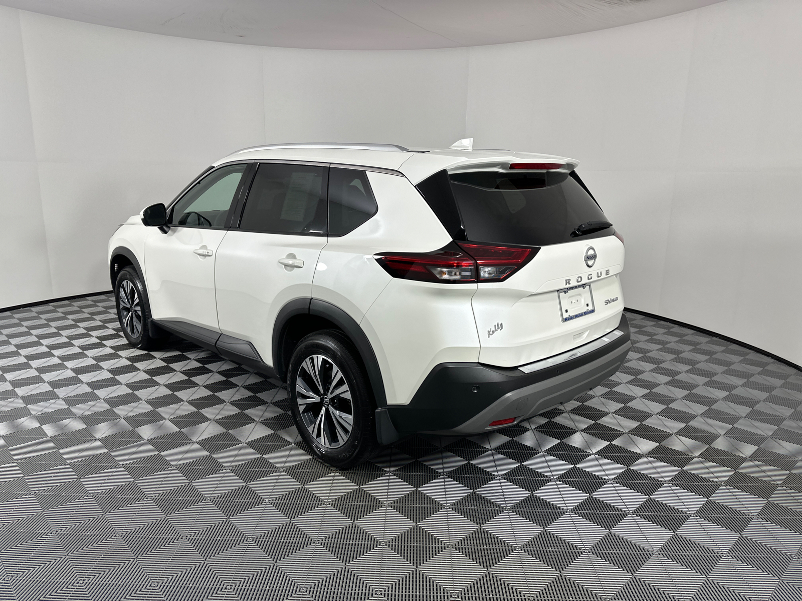 2021 Nissan Rogue SV 5