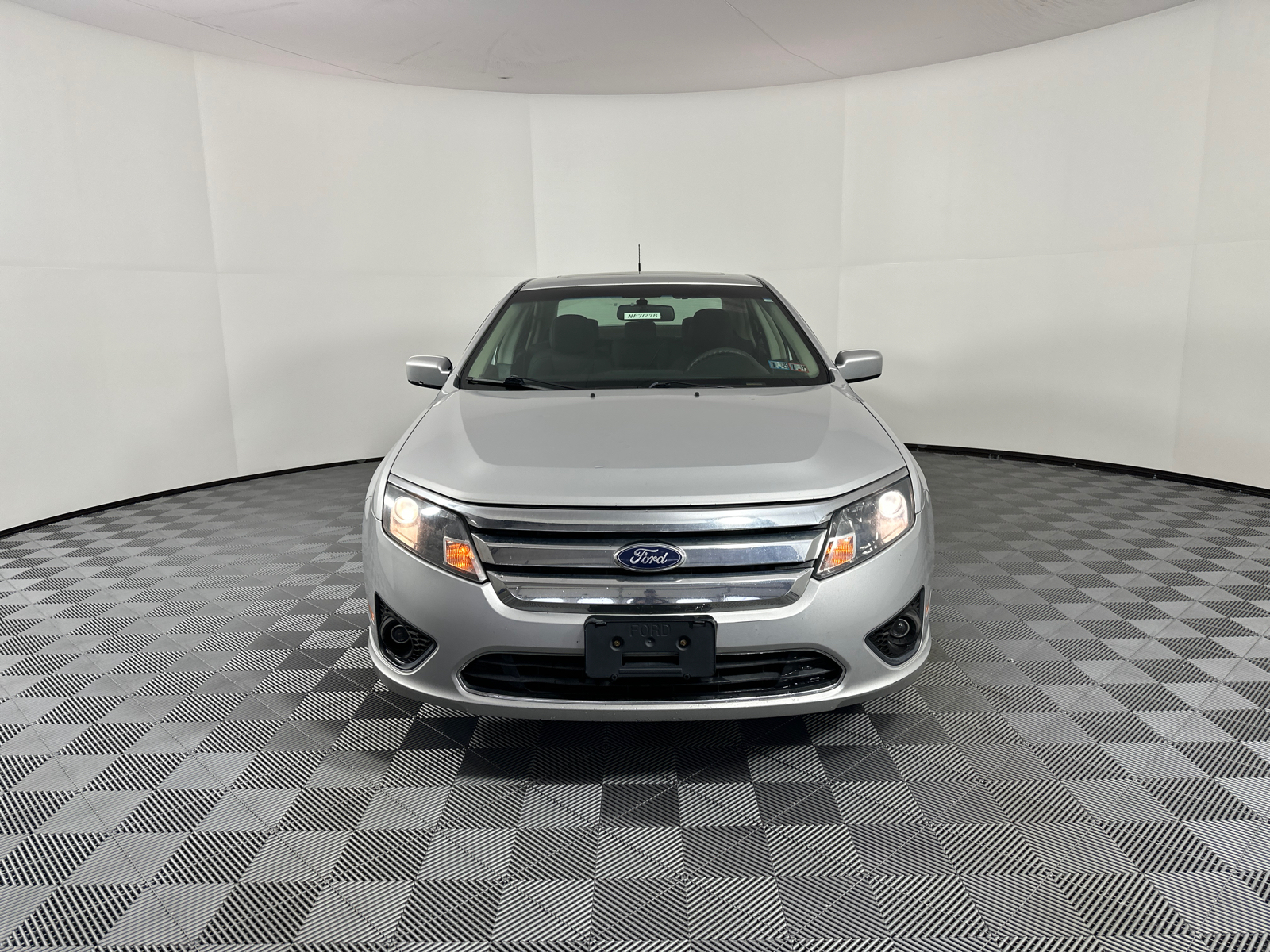 2010 Ford Fusion SE 2