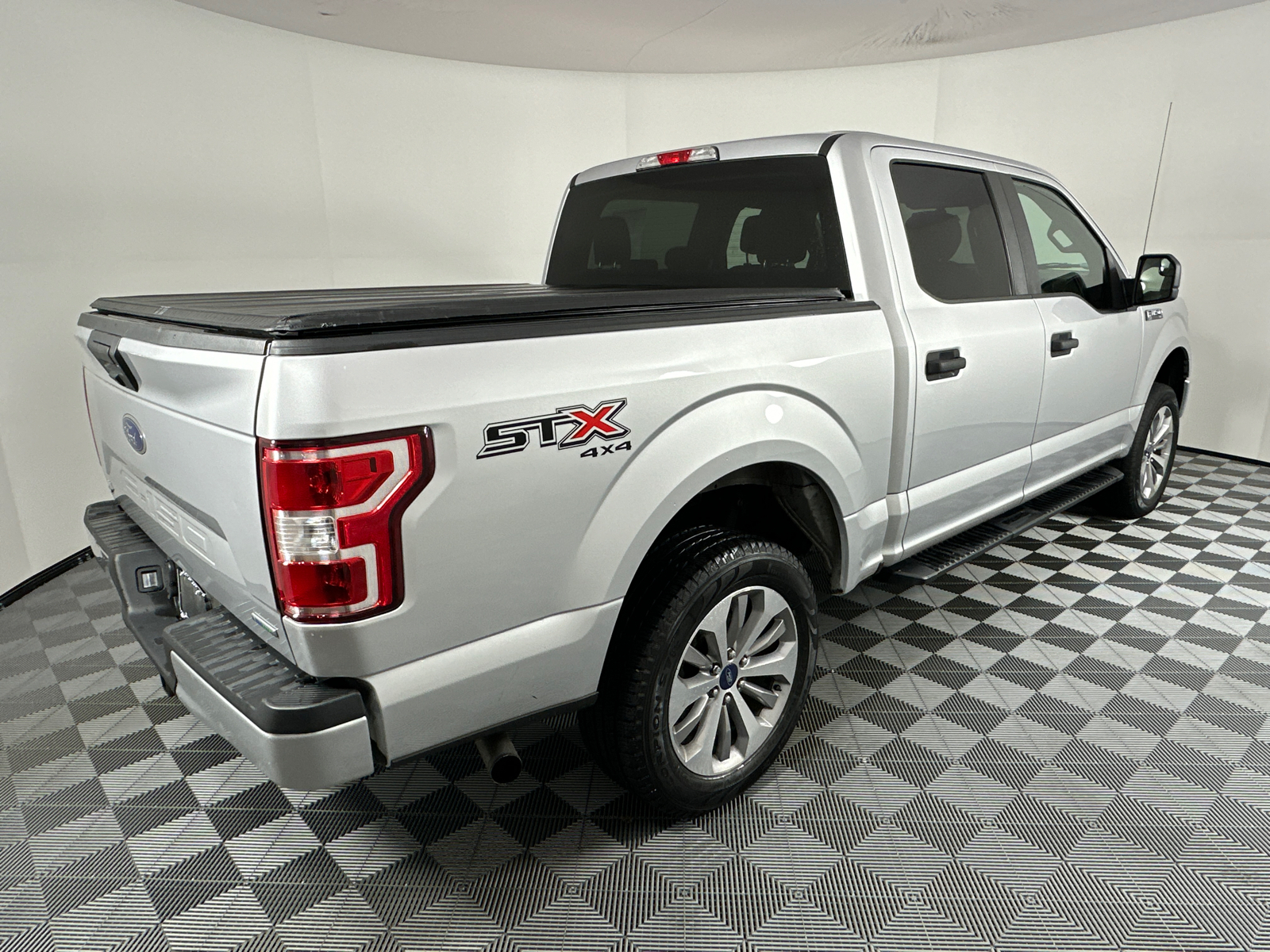 2018 Ford F-150 XL 7