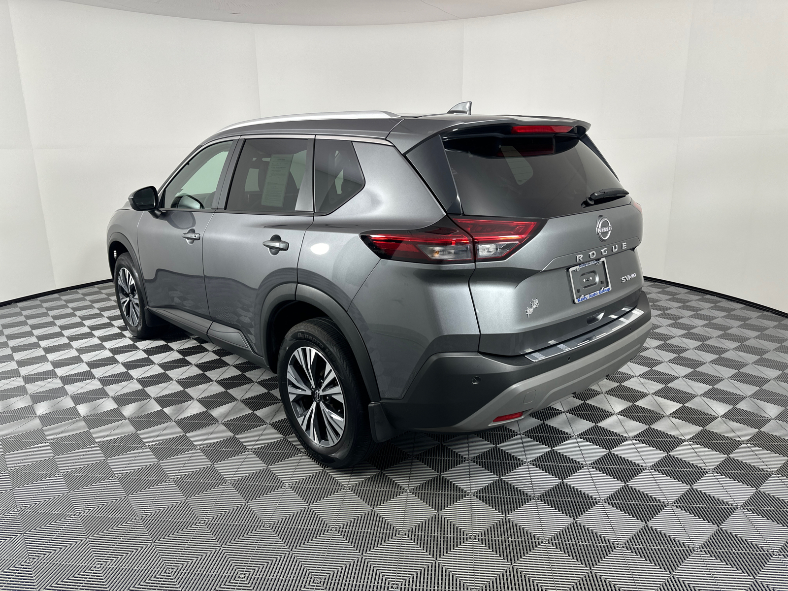 2023 Nissan Rogue SV 5