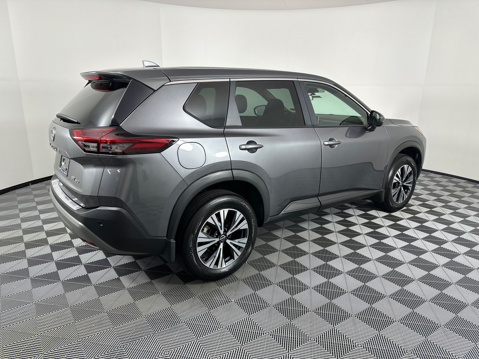 2022 Nissan Rogue SV 7