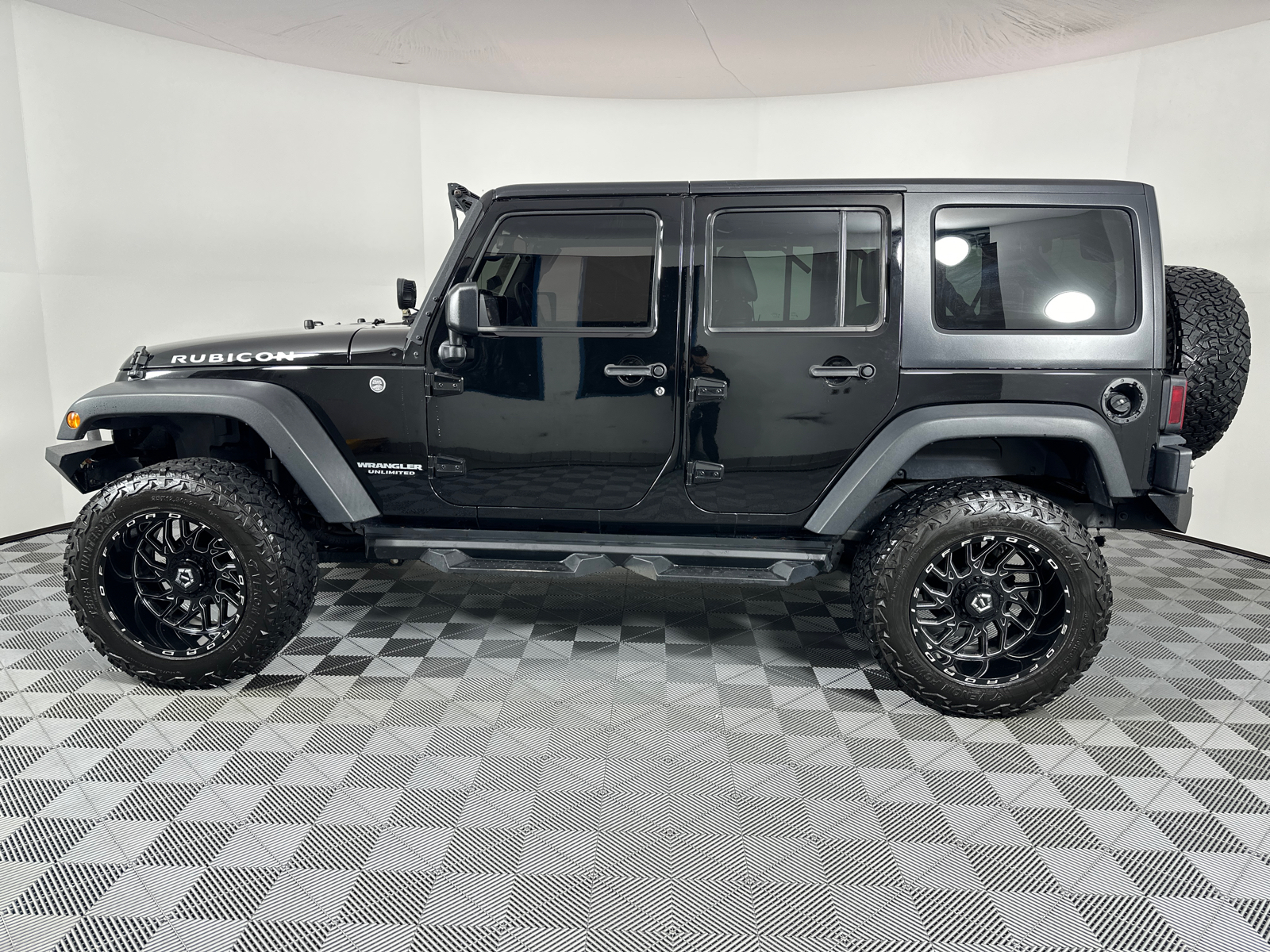 2016 Jeep Wrangler Unlimited Rubicon 4