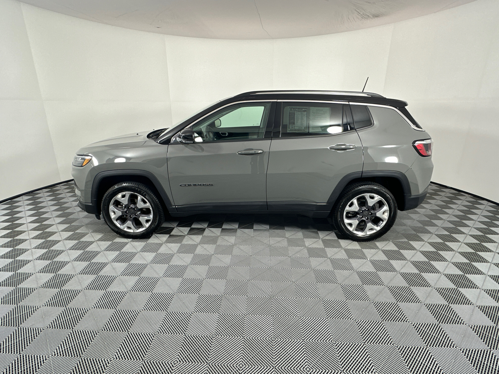 2022 Jeep Compass Limited 4