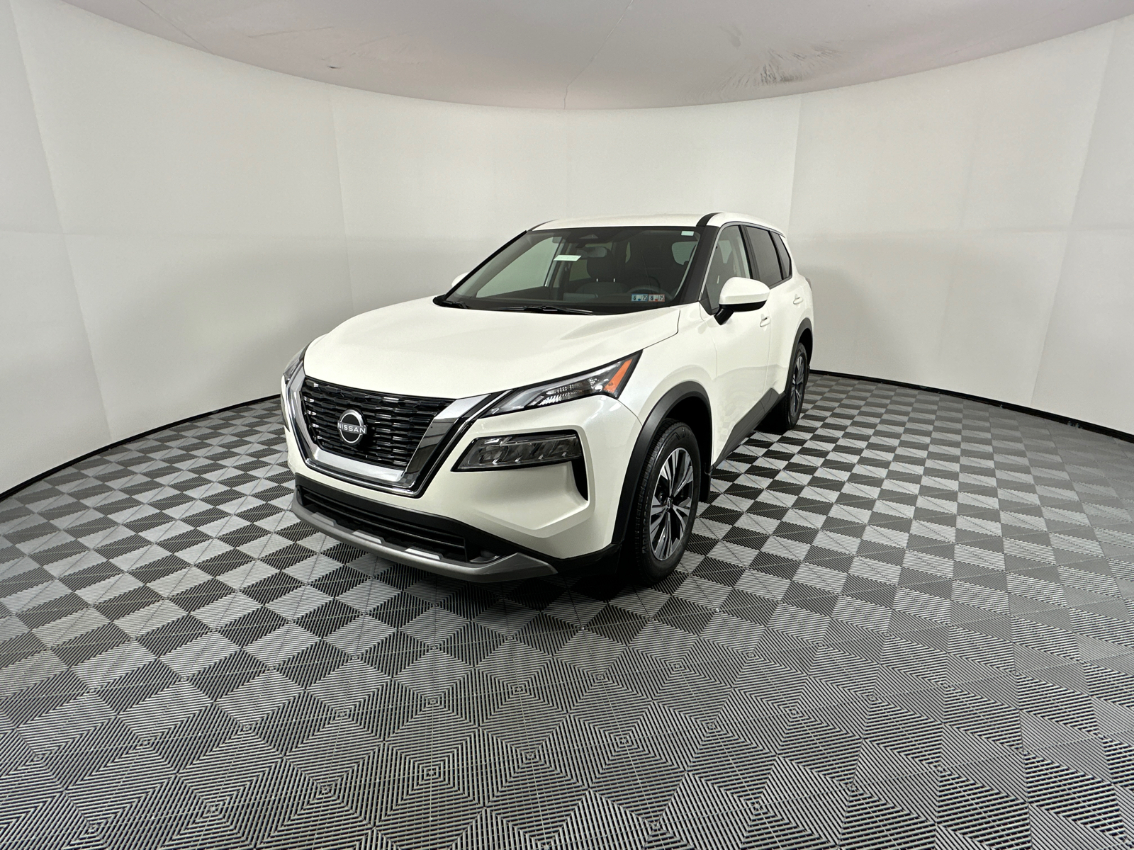 2023 Nissan Rogue SV 3