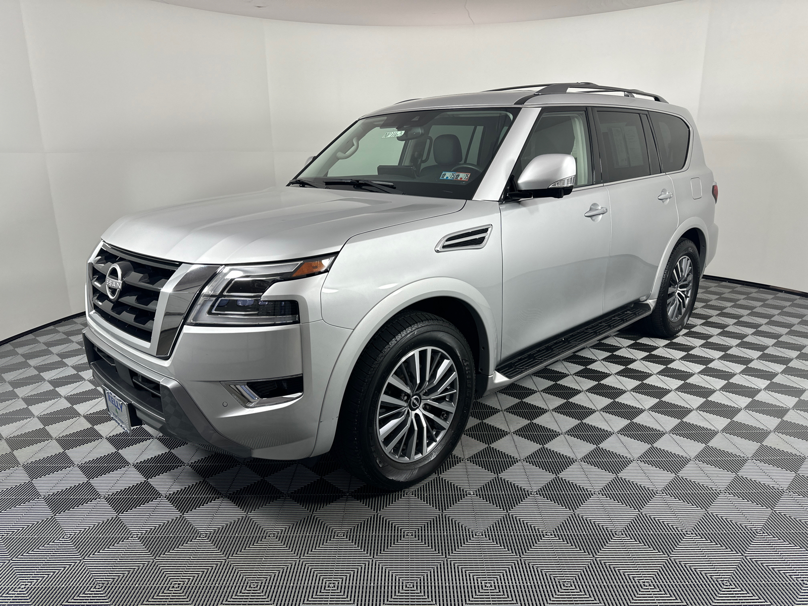 2023 Nissan Armada SL 3