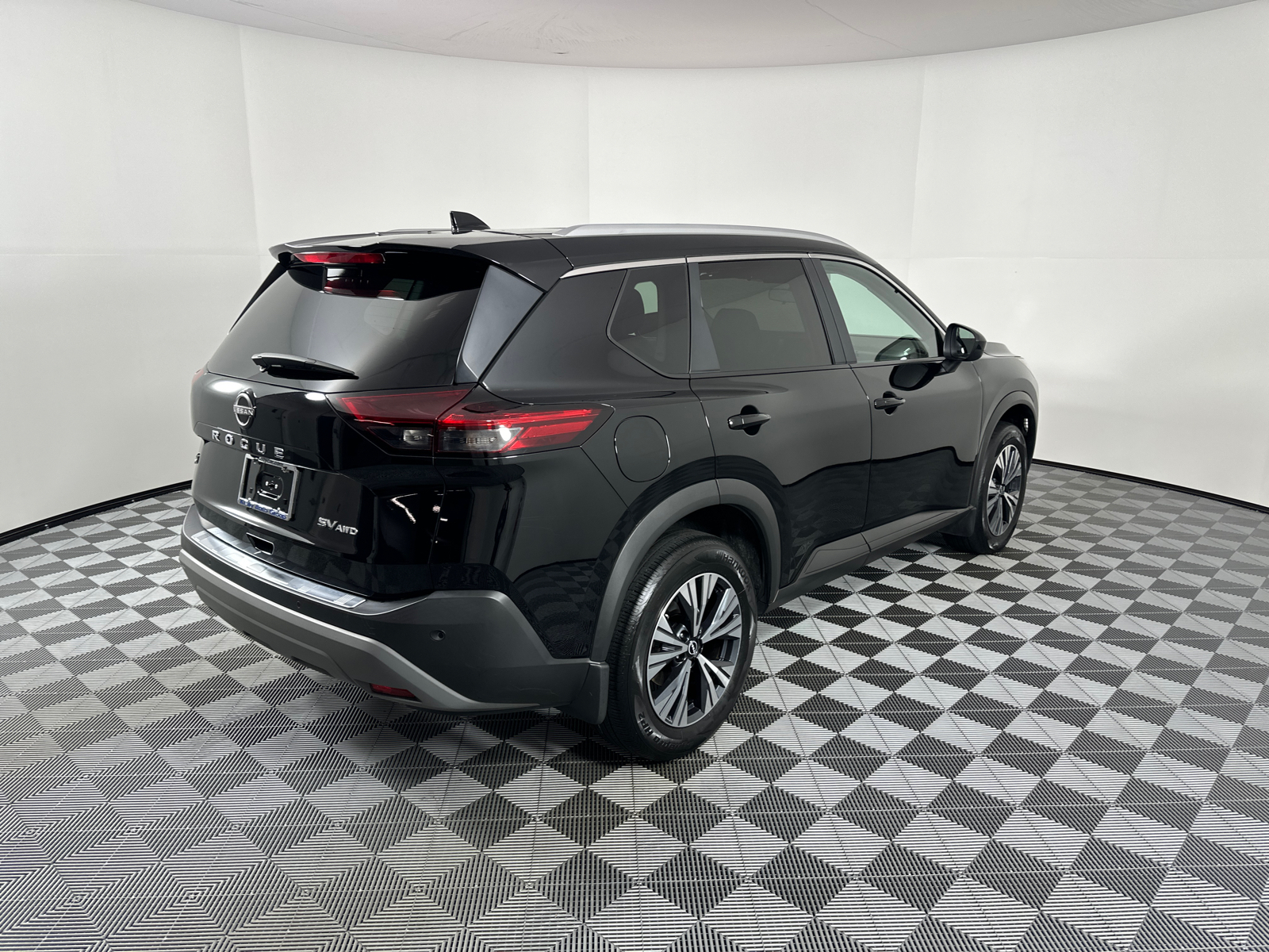 2023 Nissan Rogue SV 7