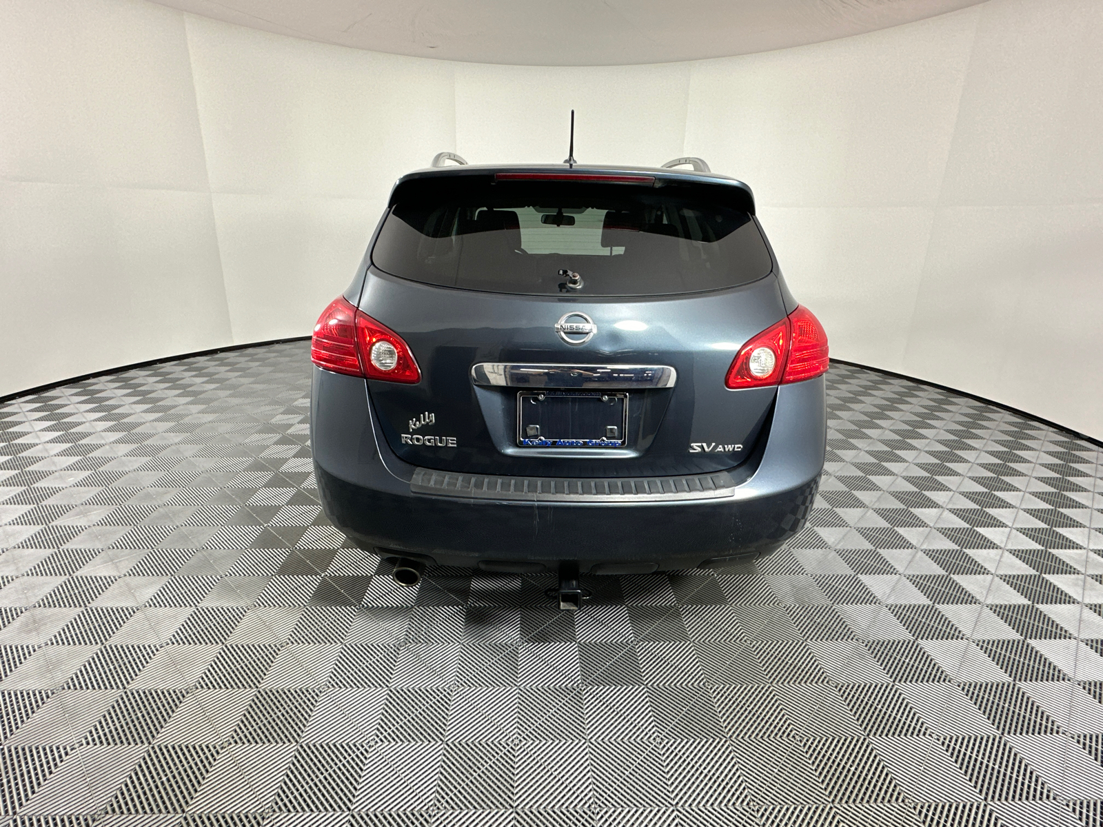 2013 Nissan Rogue SV 6