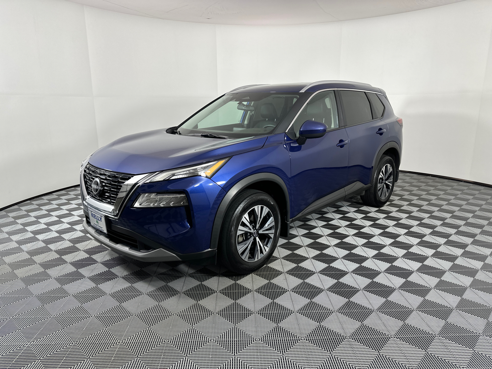 2023 Nissan Rogue SV 3