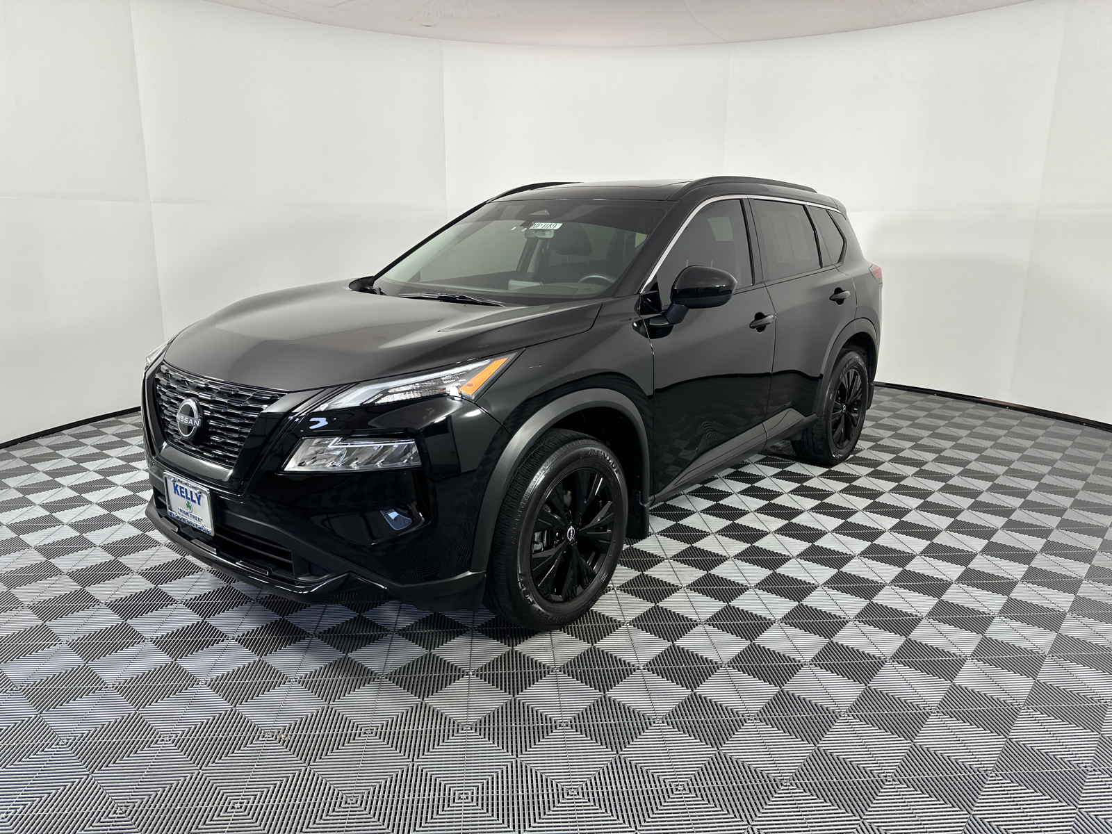 2023 Nissan Rogue SV 3