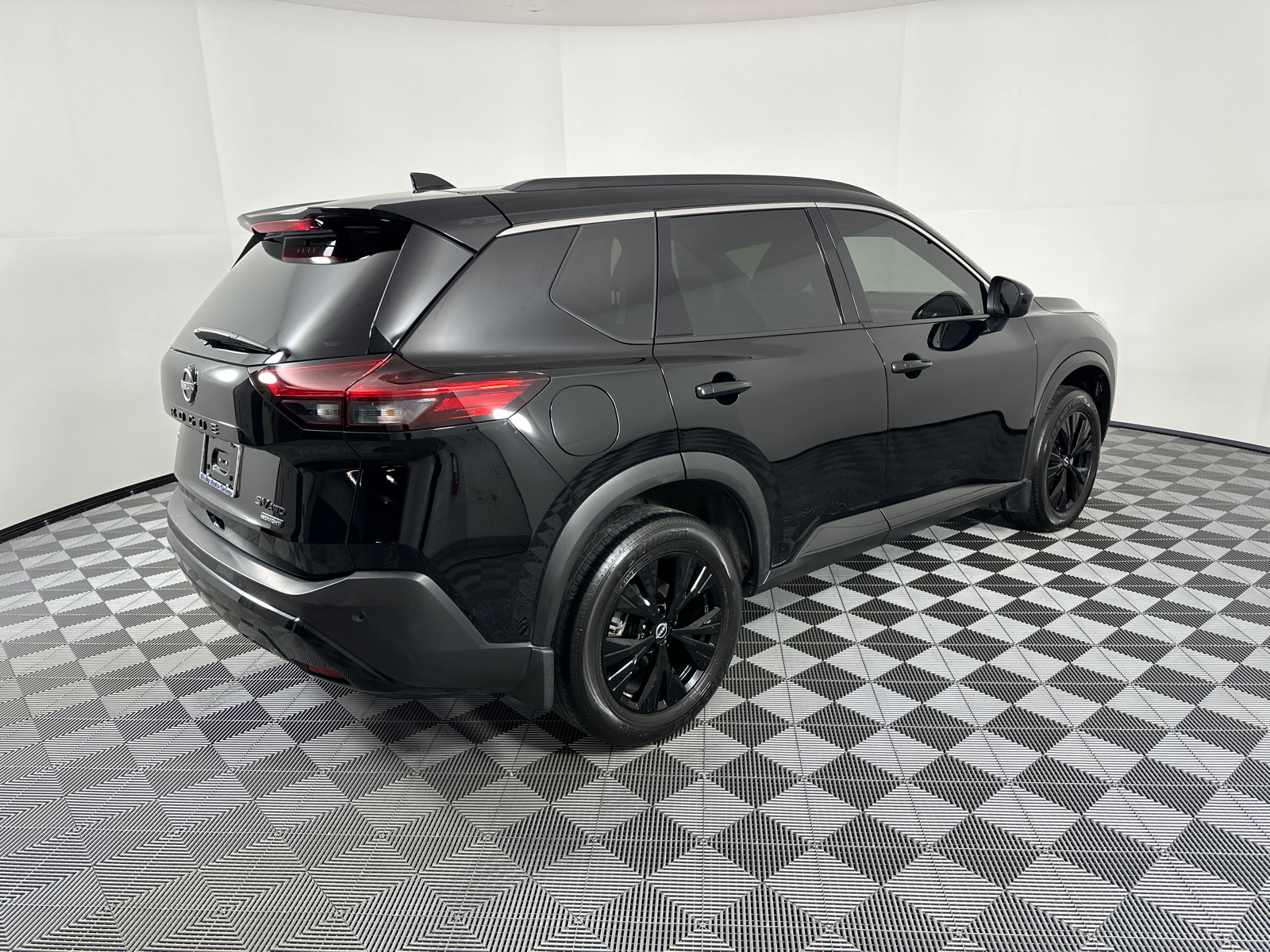 2023 Nissan Rogue SV 7