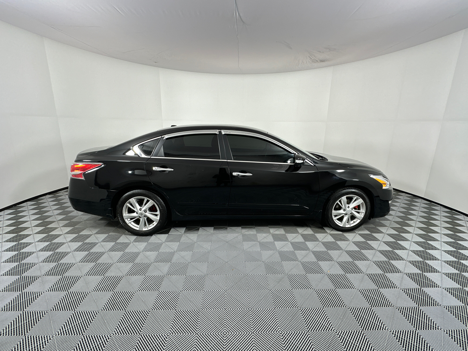 2015 Nissan Altima 2.5 SL 8