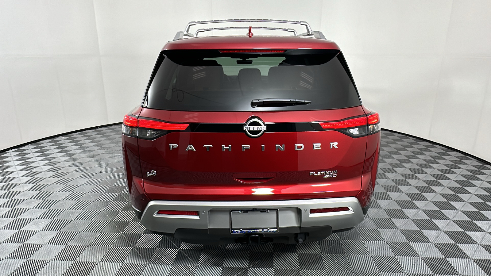 2024 Nissan Pathfinder  6