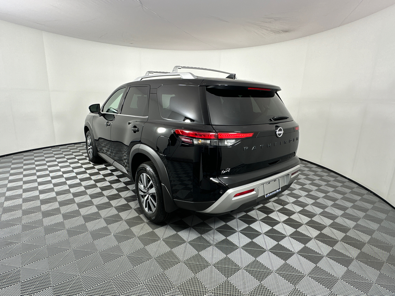 2024 Nissan Pathfinder  5