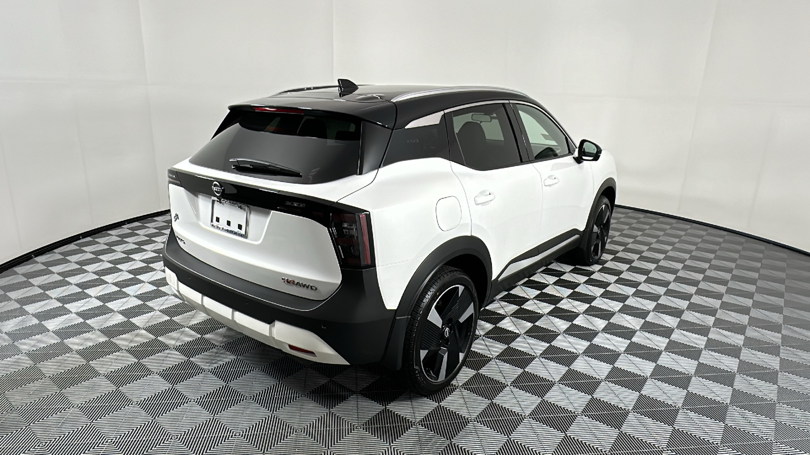 2025 Nissan Kicks  7