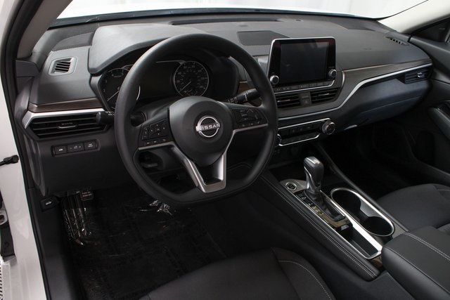 2023 Nissan Altima 2.5 SV 11