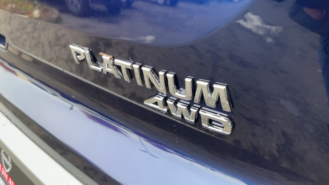 2024 Nissan Pathfinder Platinum 8