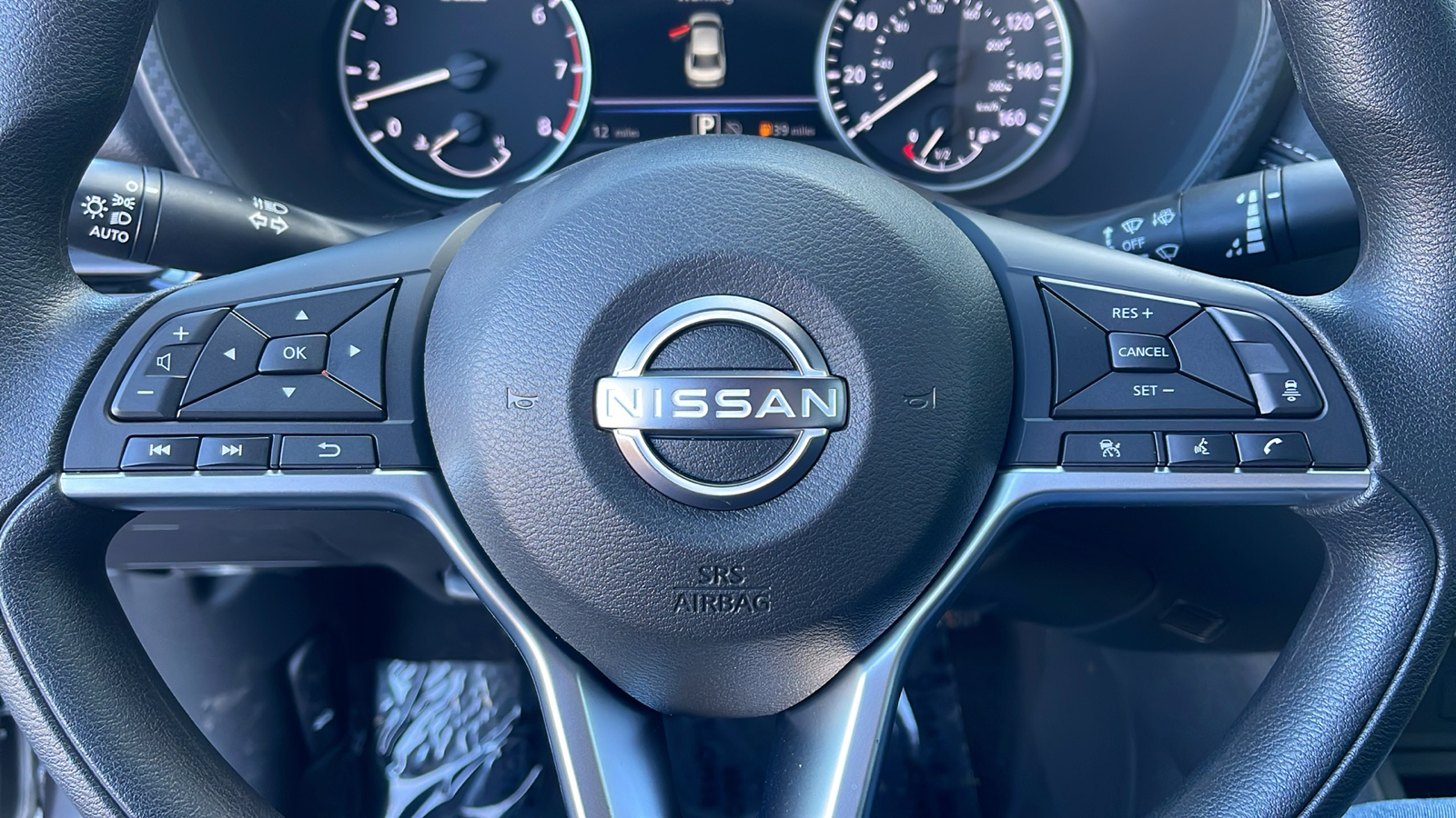 2024 Nissan Sentra SV 29