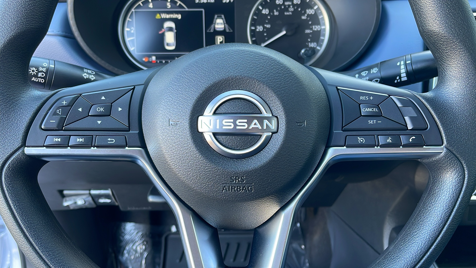 2024 Nissan Versa SV 27