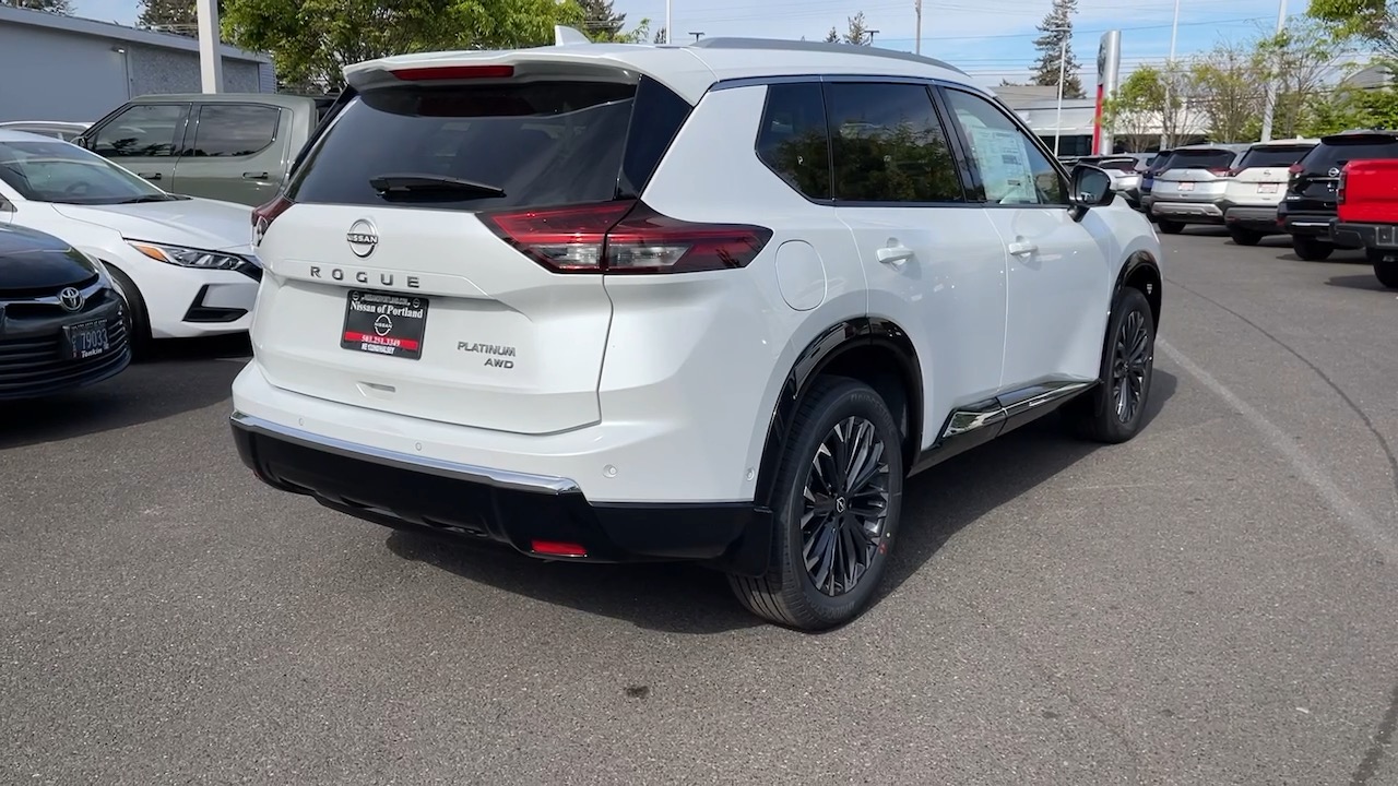 2024 Nissan Rogue Platinum 9