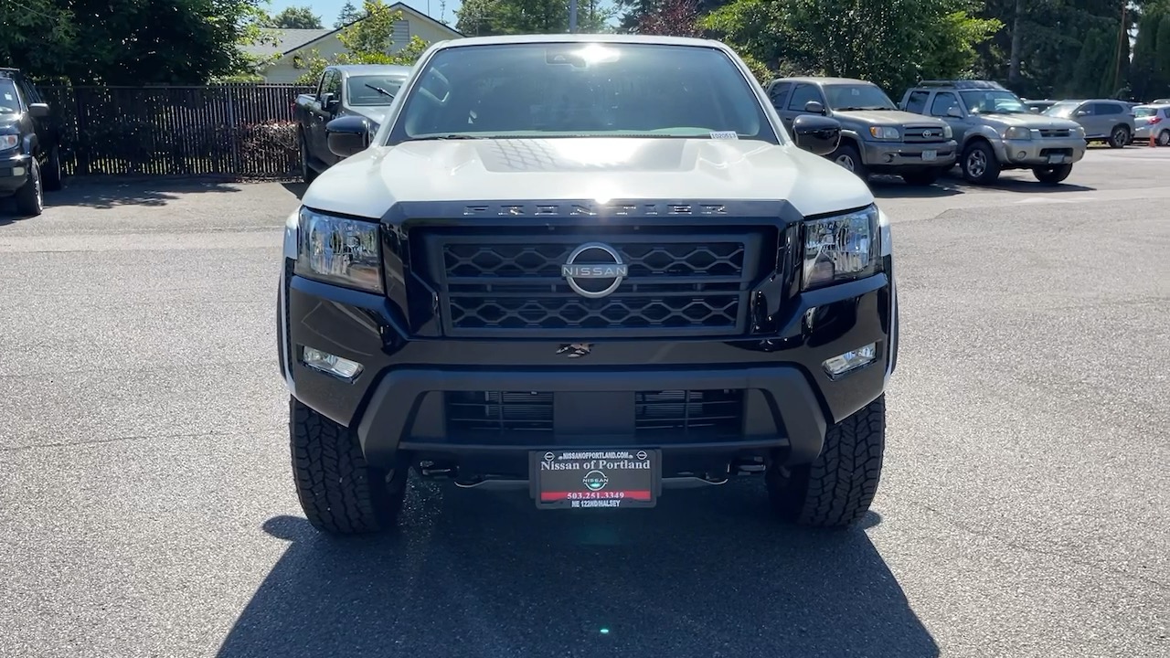 2024 Nissan Frontier SV Crew 4