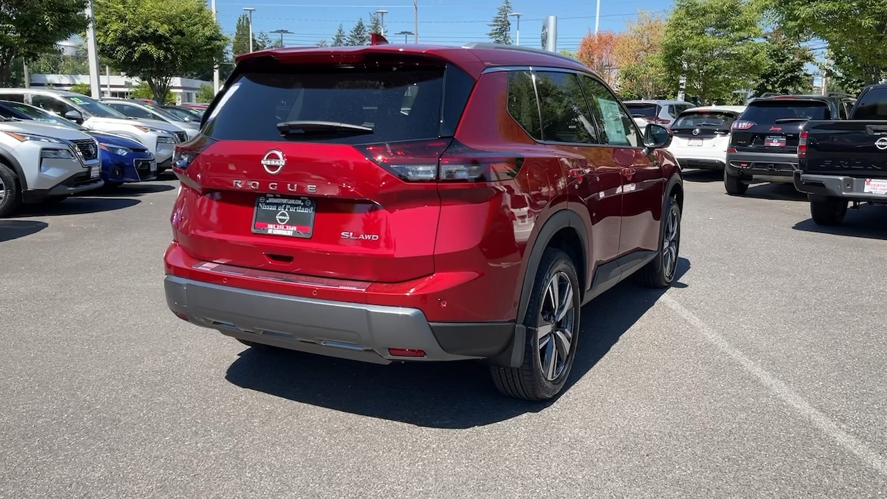 2024 Nissan Rogue SL 10