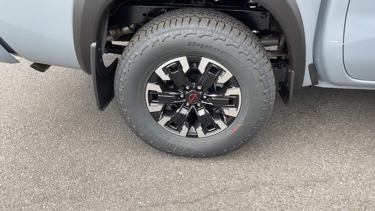 2024 Nissan Frontier PRO4X Crew 7