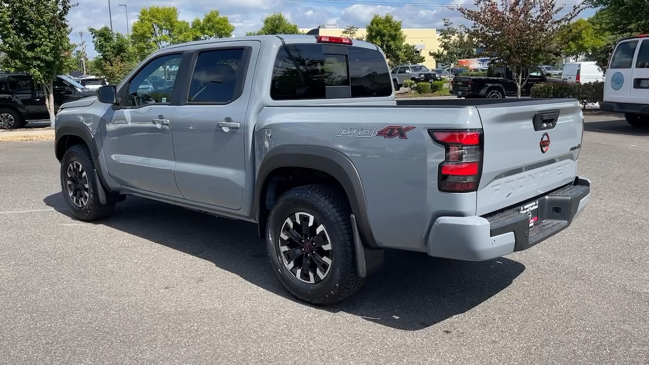 2024 Nissan Frontier PRO4X Crew 12