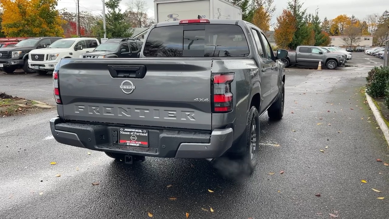 2025 Nissan Frontier SV Crew 9