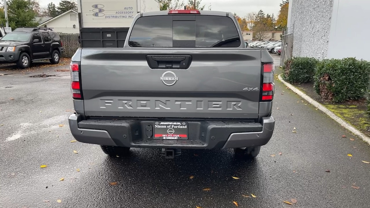 2025 Nissan Frontier SV Crew 10